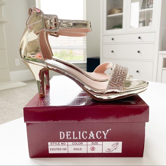 Delicacy Gold Pat Heels Excited-105 - Picture 8 of 8